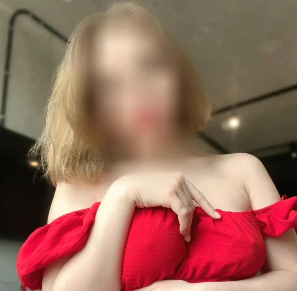 Ingrid, 20