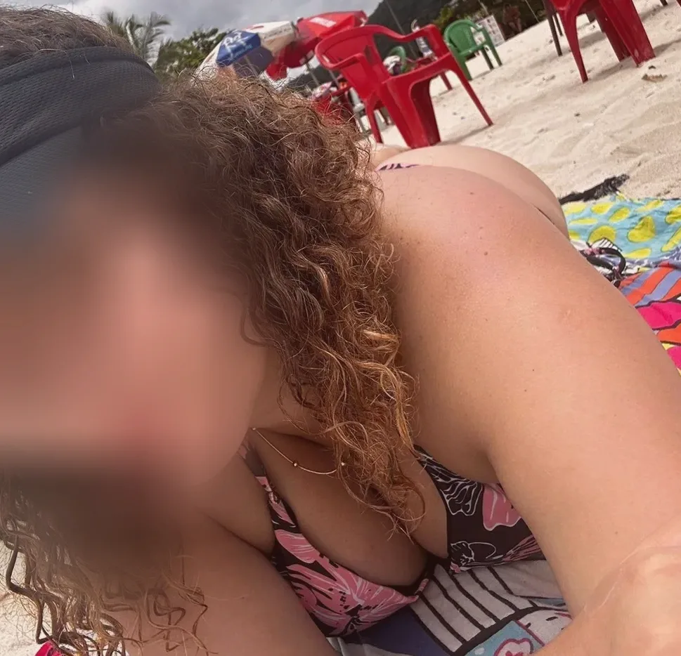 Ingrid, 35